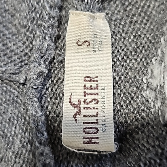 Hollister small gray and red hooded layering  cardigan - Picture 6 of 7